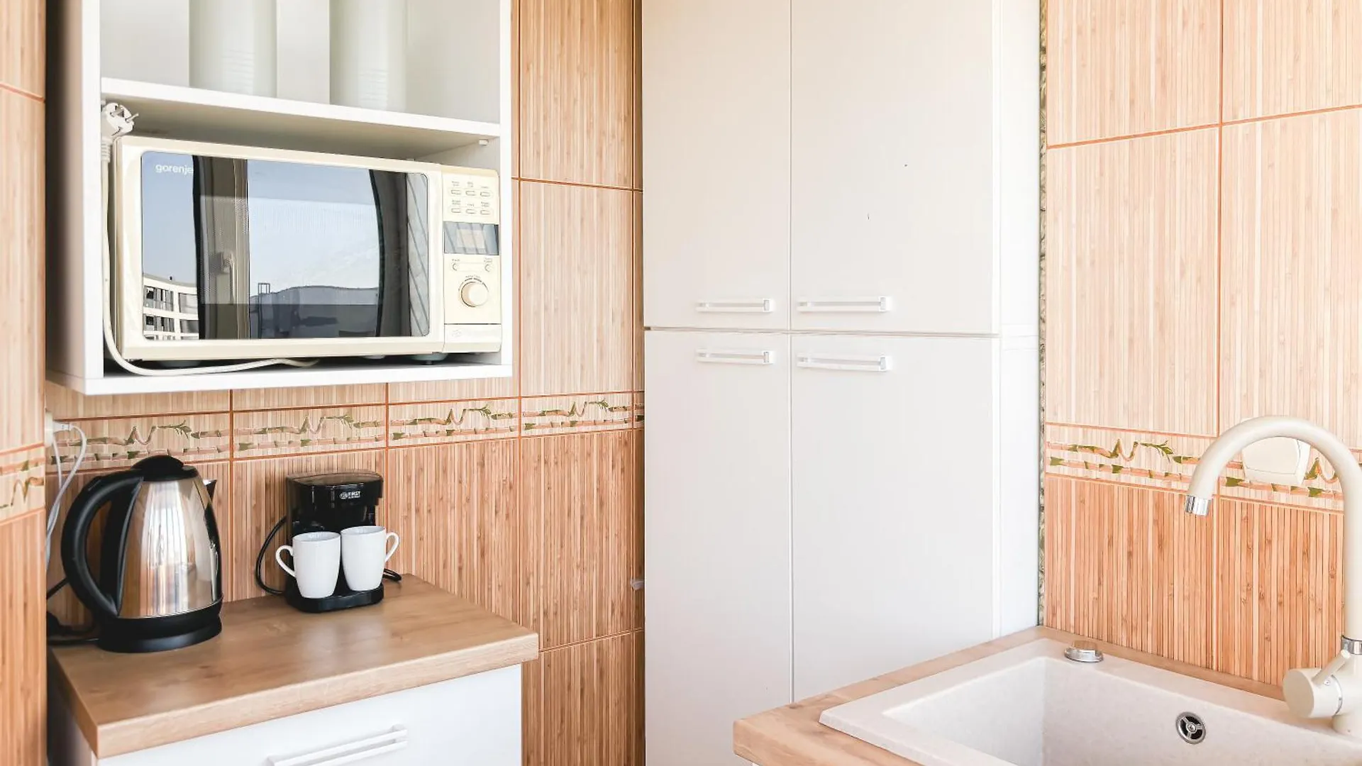 Apartment Chic & Modern Apartament In Bucharest City Center