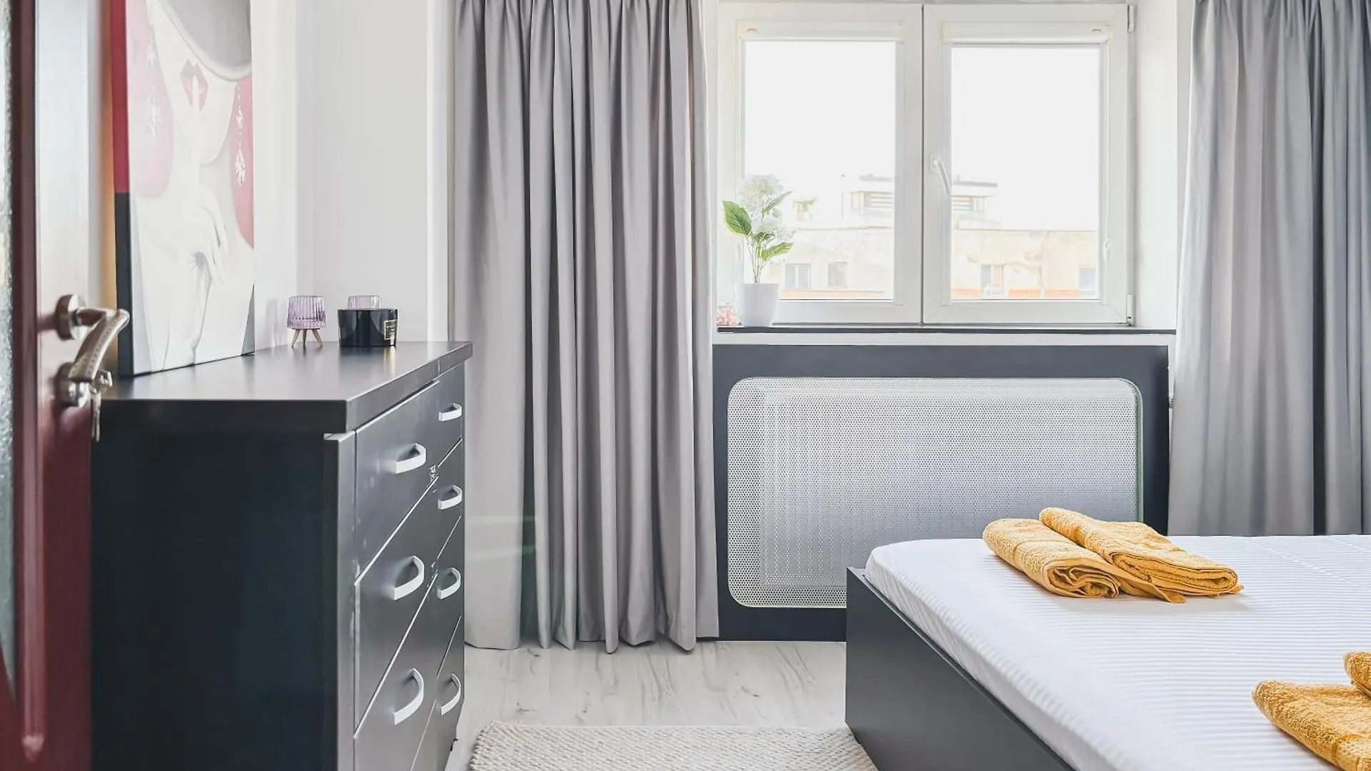 Chic & Modern Apartament In Bucharest City Center Apartment