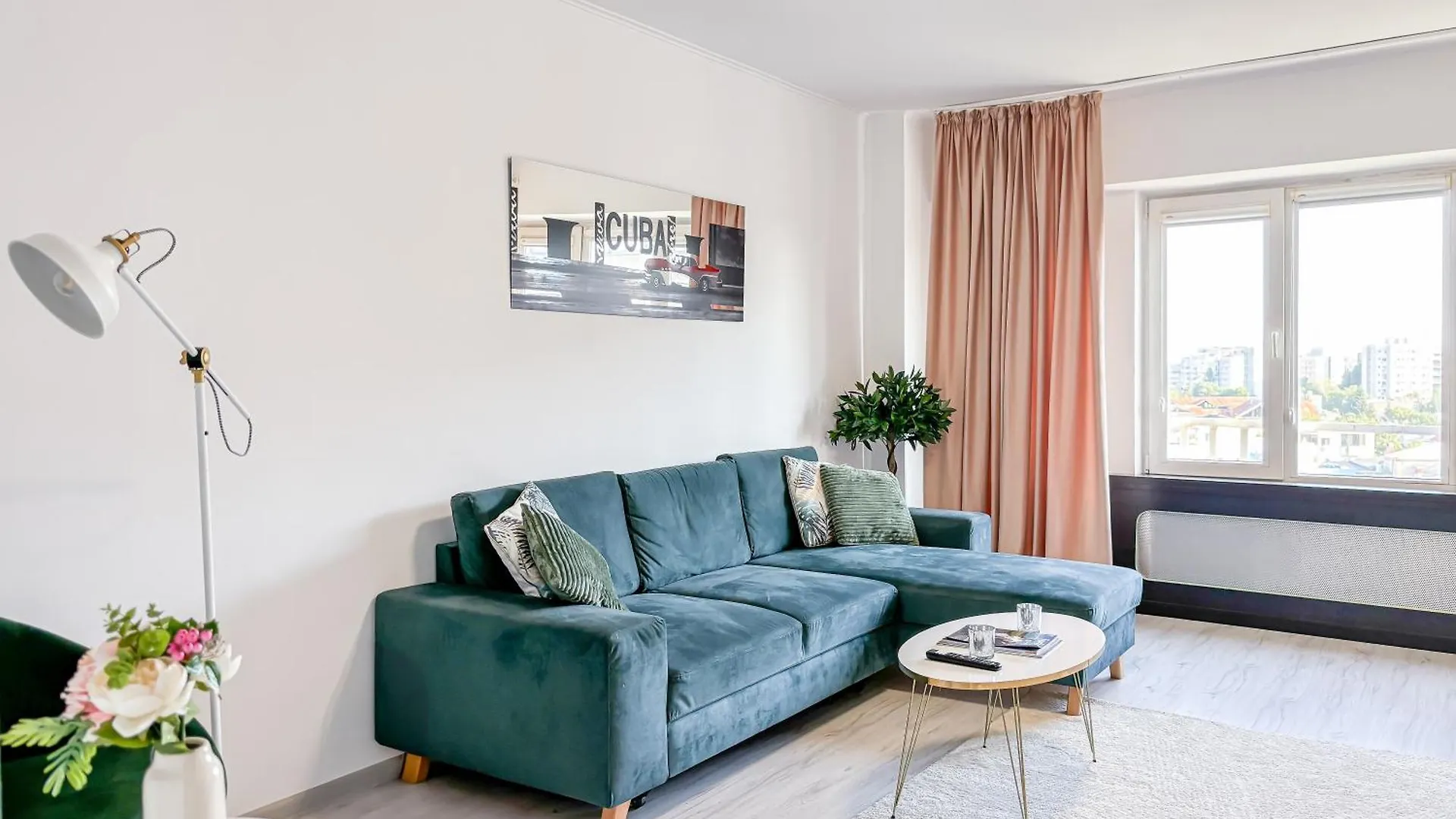 Chic & Modern Apartament In Bucharest City Center